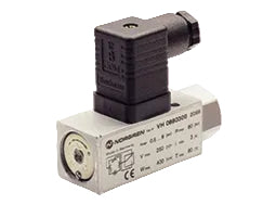 880300