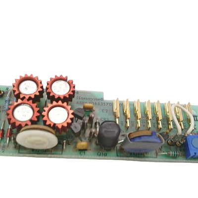 30683570-001