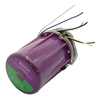 C7024E-1001