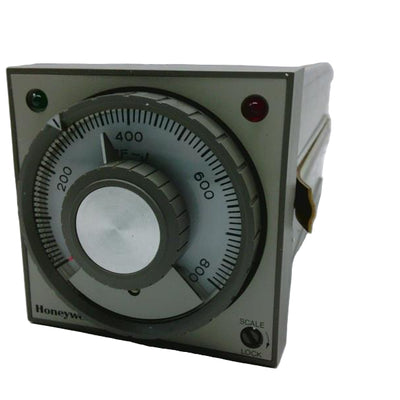 AV301CB103