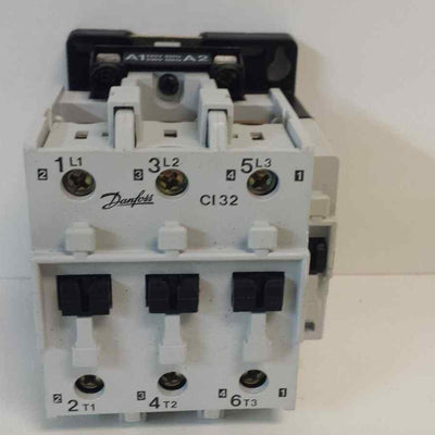 CI32