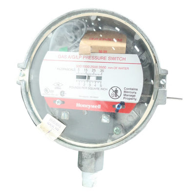 C437F1029