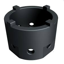 695930000
