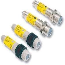 E3FS-10B4-M1-M