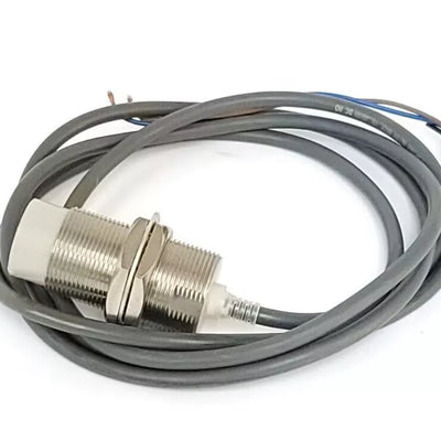 OMRONE E2E2-X18MB1