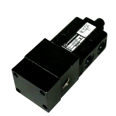 3043403