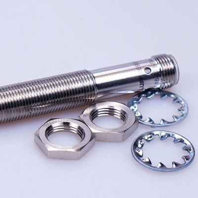BALLUFF BES 516-131-S4-C