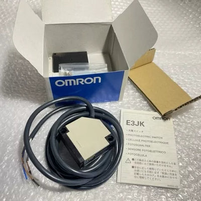 OMRON E3JK-R2M2