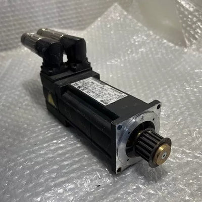 LENZE MCS06F41-RS0B0-B11N-ST5S00N-R0SU