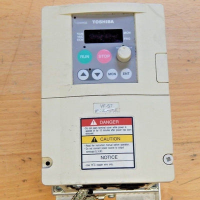TOSHIBA VFS7-2004PY-EU
