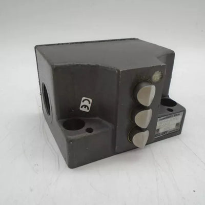 BALLUFF BNS-543-B03-D12-61-12-10