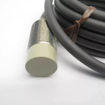 Omron TL-X10MC1-GE