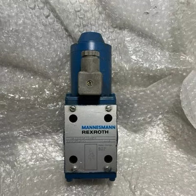 REXROTH 4WE10D11/LG24NZ4