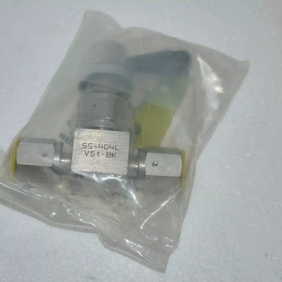 SWAGELOK SS-4D4L-V51-BK
