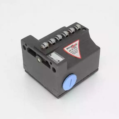 BALLUFF BNS 819-B06-R12-61-12-10