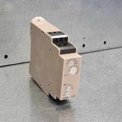 OMRON H3DK-M2 24-240VAC/DC