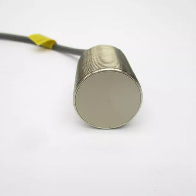 Omron E2E-X10D1-N