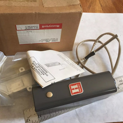 HONEYWELL L7093C-1002-4