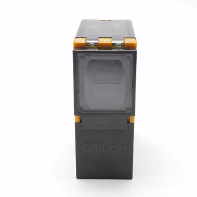 Omron E3B2-R5M4D-US-3