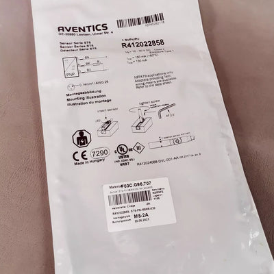 R412022858