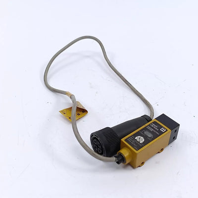 OMRON E3S-R2E4
