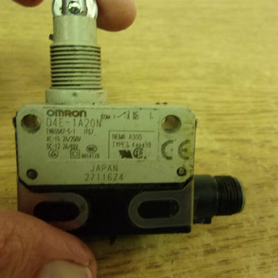 Omron D4E-1A10N