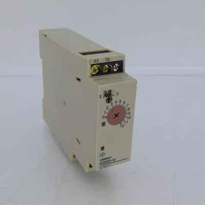 OMRON H3DE-H AC/DC24 S