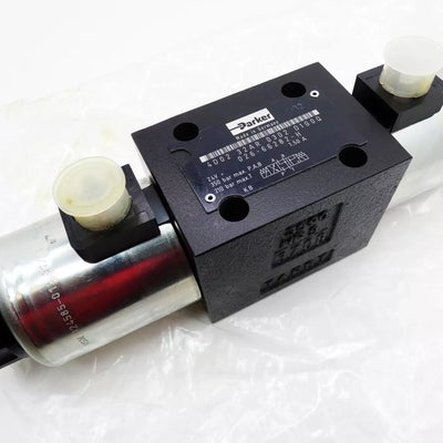 Parker 4D02 32AR