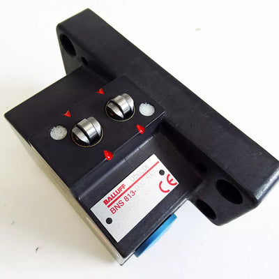 BALLUFF BNS 813-D02-R16-62-12-02