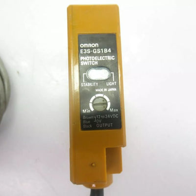 OMRON E3S-GS1B4