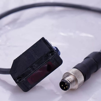 OMRON E3Z-D81-J0SHW-P2