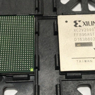XILINX XC2V200