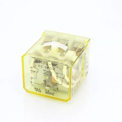 IDEC RH3B-UCAC120V