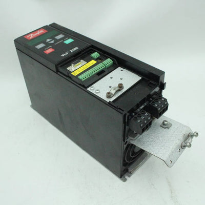 Danfoss VLT2822PT4B20STR1DBF10A00C0