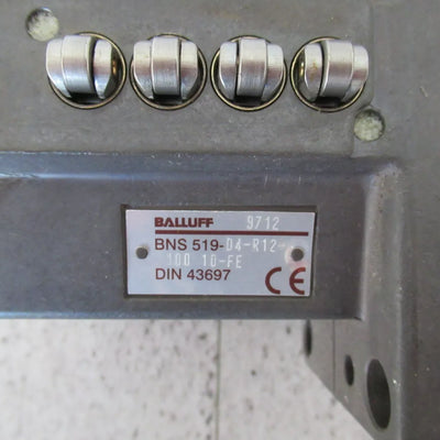 Balluff 519-D4-R12-100 10-FE