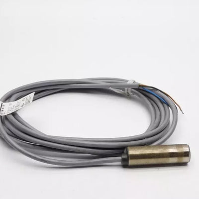 BALLUFF BOS18M-NS-1XB-E4-C