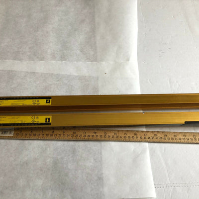 OMRON  F3SN-A0607P25-D + F3SN-A0607P25-L