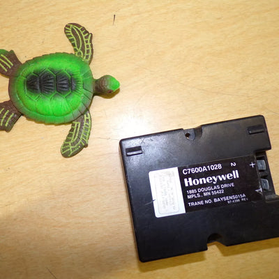 HONEYWELL C7600A-1028