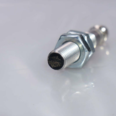 BALLUFF BES 516-377-G-E5-C-S49