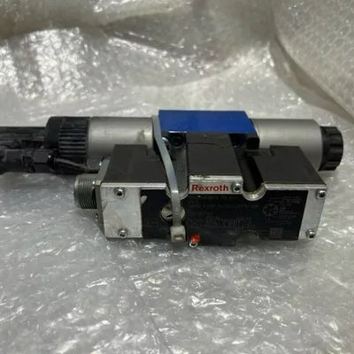 REXROTH 4WREE 6 V08-24 G24K31 F1V-989
