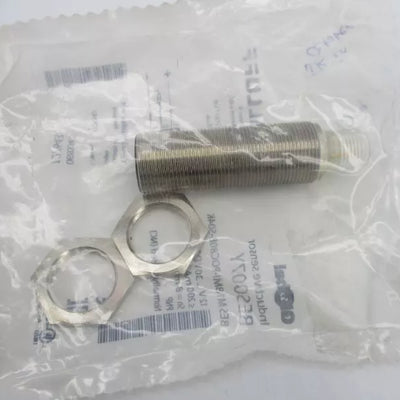 BALLUFF BESM18MI-POC80B-S04K
