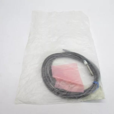 Omron E2A-S08KS02-WP-B2