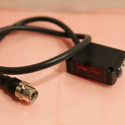 Omron E3Z-R81-M3J