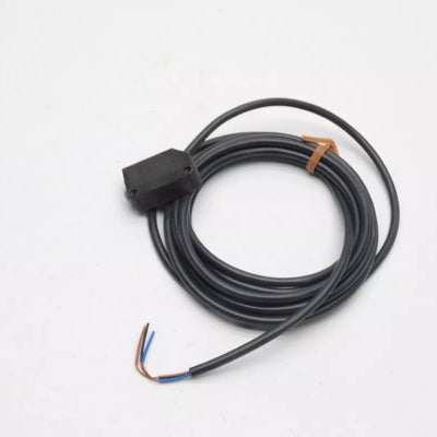 Omron E3Z-T81-D