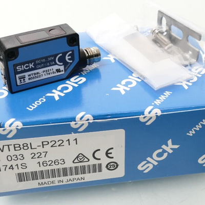 Sick WTB8L-P2211