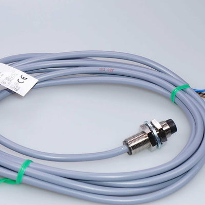 BALLUFF BES-516-356-E4-Y