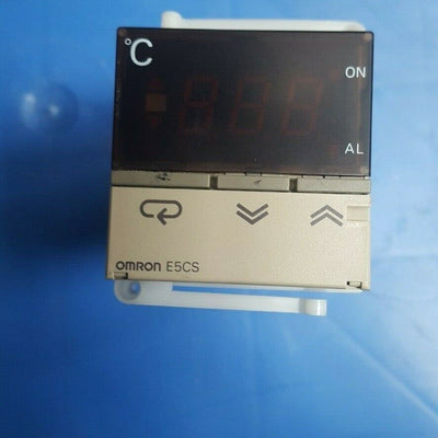 Omron E5CSQ1KJ