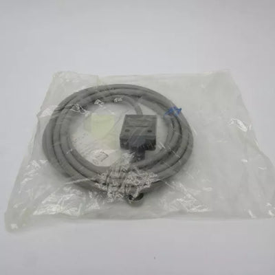 Omron D4C-1220