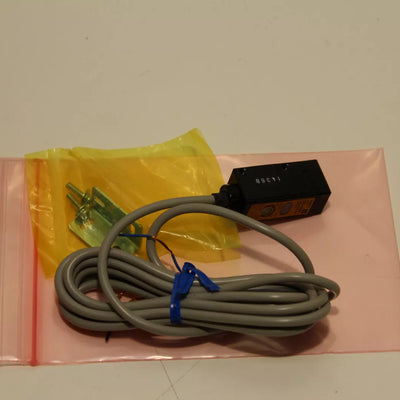 Omron E3S-2DB4
