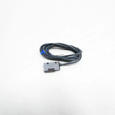 OMRON E3S-R81